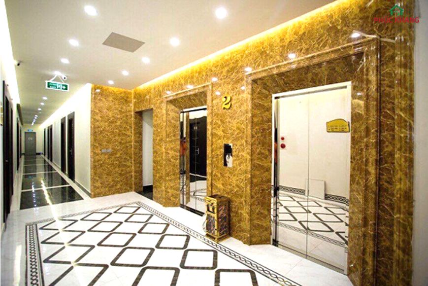 op thang may bang tam op tuong pvc van da 2