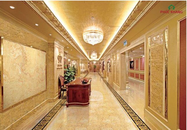 thi cong tam op tuong PVC tai nha