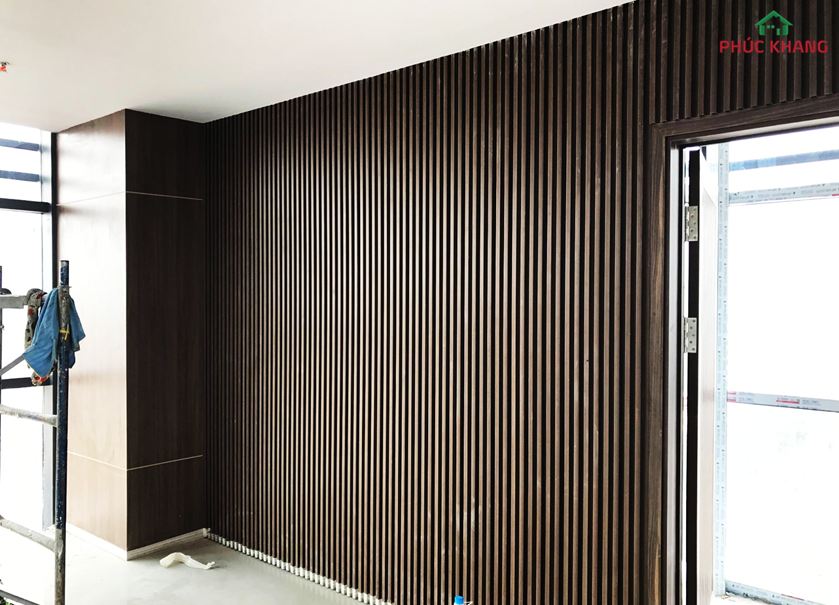 trang tri noi that ca ho chung cu bang tam op tuong pvc 2