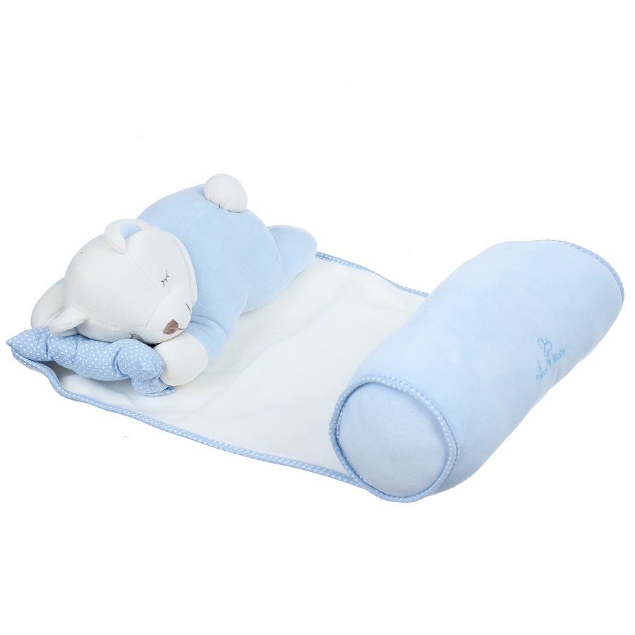 Gối chặn cho bé thường được làm từ bông xơ hoặc các chất liệu tự nhiên