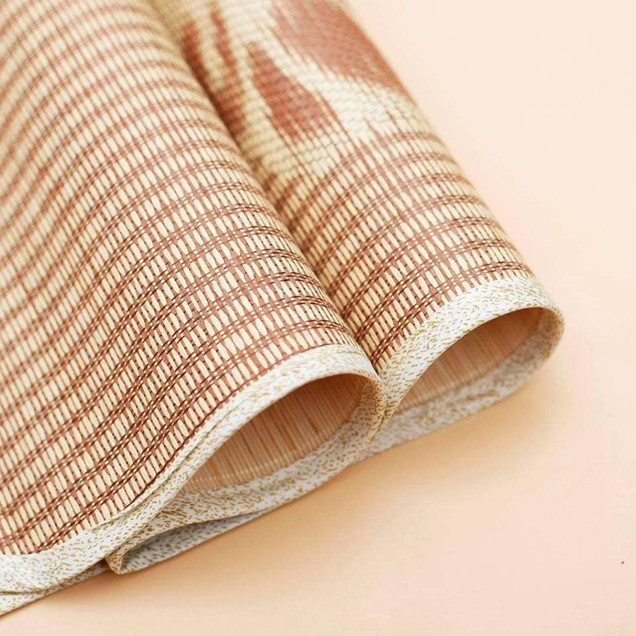 Nên chọn chiếu trúc mắt nhỏ cho trẻ sơ sinh