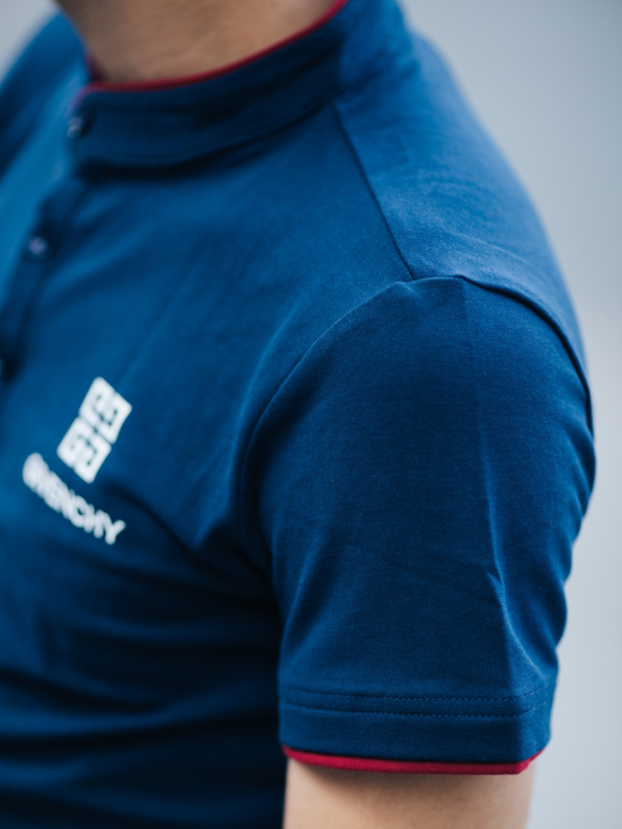 Áo thun rất quen thuộc với người tiêu dùng