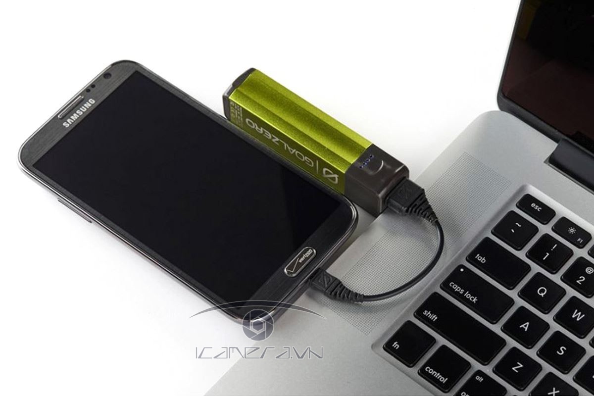 Pin sạc dự phòng 2600mAh flip 10 recharger GoalZero