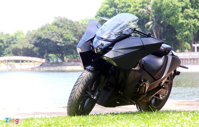 Xe Honda phong cách máy bay tàng hình đầu tiên về Việt Nam