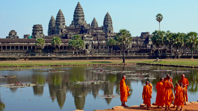 Bị bắt vì chụp ảnh khỏa thân ở đền Angkor