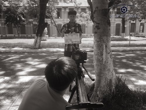 Clapboard phụ kiện quay phim 30x24cm màu trắng kèm bút CB-3024