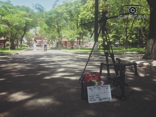 Clapboard phụ kiện quay phim 30x24cm màu trắng kèm bút CB-3024