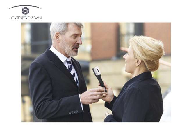 Tay Cầm Tích Hợp Pin Saramonic Blink 500 Pro HM