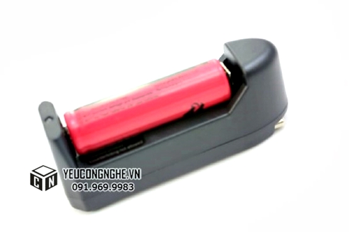 Bút laser chiếu tia sáng xanh  giá tốt nhất XW-L303