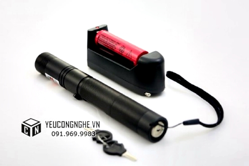 Bút laser chiếu tia sáng xanh  giá tốt nhất XW-L303