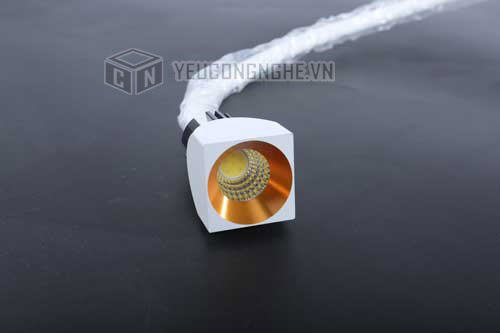 Đèn led cắm usb dạng kẹp đuôi khỉ sắt kẹp thành bàn,giường