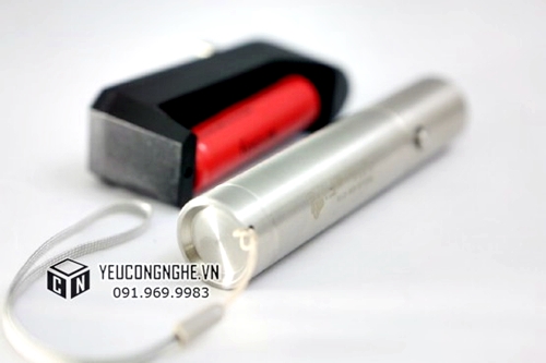 Đèn pin chiếu rộng ánh sáng LED mạnh Ultrafire Focus SSC13