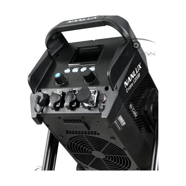 Nanlux Evoke 1200B LED with Fresnel Lens and Flight Case FL-35YK