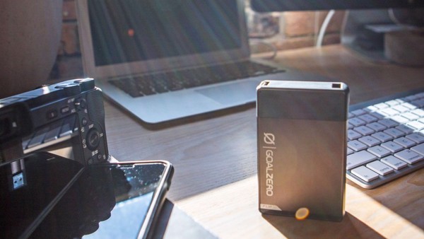 Pin sạc dự phòng 7800mAh flip 30 recharger GoalZero giá rẻ