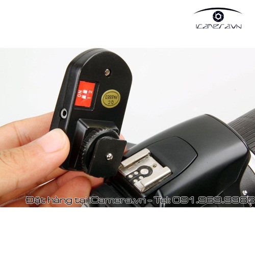 Flash trigger Thiết bị điều khiển đèn đồng bộ FM Radio Trigger PT-04 GY