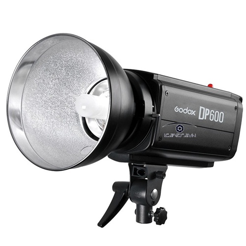 Đèn flash nhại Godox DP600 cho studio chuyên nghiệp