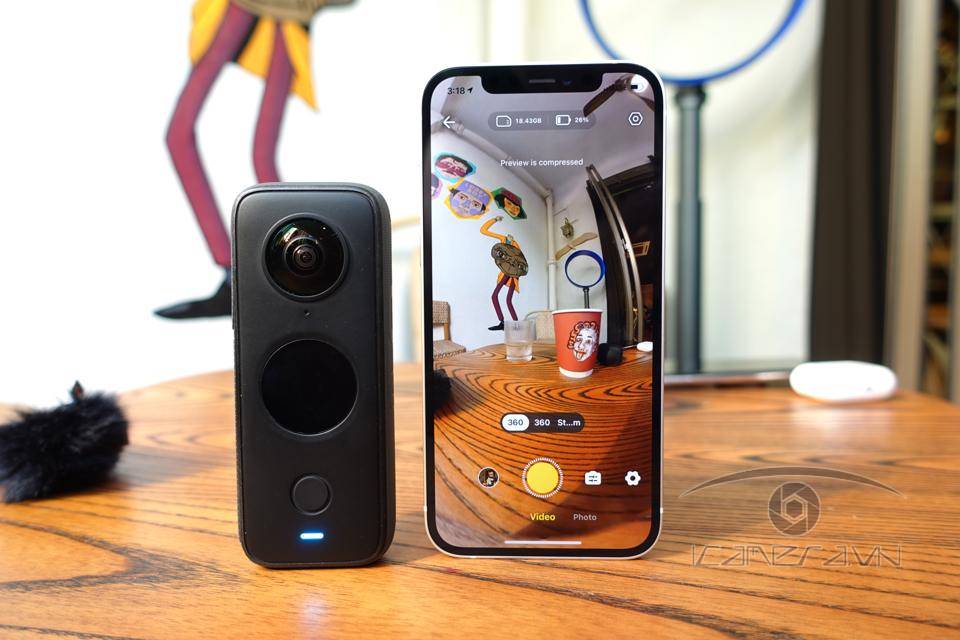 Camera Insta360 One X2 quay phim chụp ảnh 360 độ