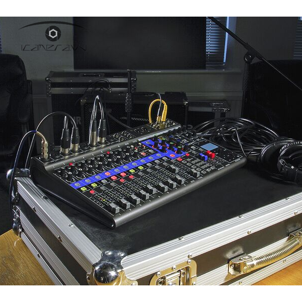 Bàn trộn Mixer Zoom L12 Livetrak