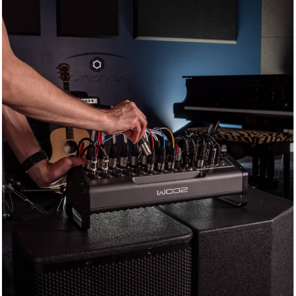 Bộ mixer Zoom L-20R