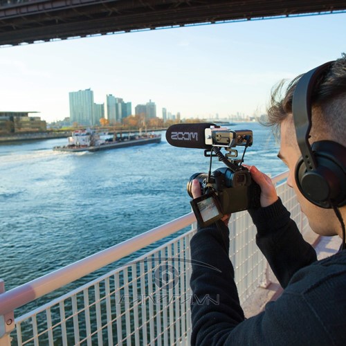 Bộ thu âm Zoom F1-SP kèm mic định hướng phỏng vấn