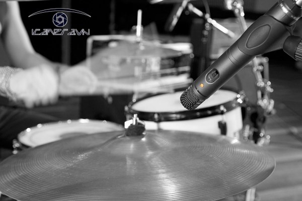 Micro phòng thu và sân khấu RODE M3