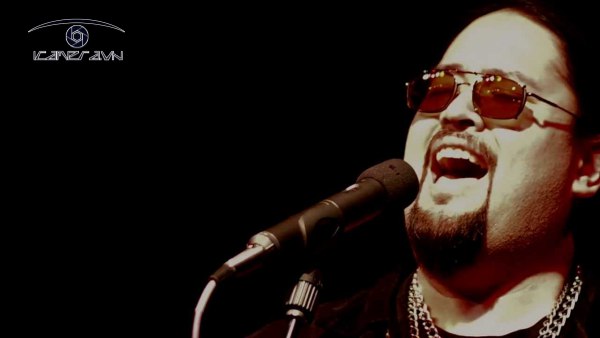 Micro phòng thu và sân khấu RODE M3