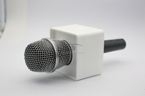 Miếng nhựa vuông dán logo dùng cho mic Boya BY-PVM1000