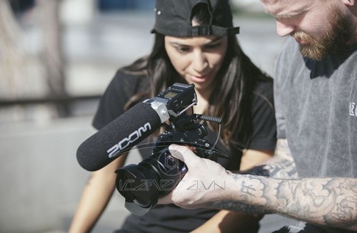 Bộ thu âm Zoom F1-SP kèm mic định hướng phỏng vấn