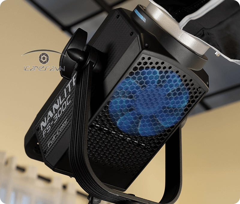 Đèn led đổi màu NANLITE FS-300C RGBW