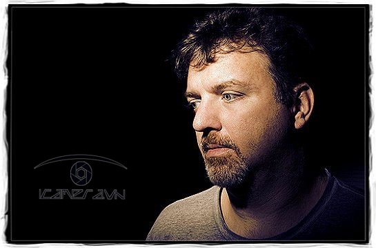 Ống gom sáng Snoot kèm filter màu cho đèn Flash