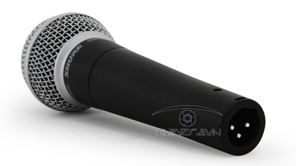 Micro cầm tay Shure SM58-LC