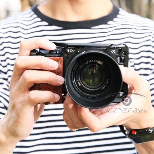 Khung SmallRig Cage với báng cầm gỗ cho Sony A6500 (2097)