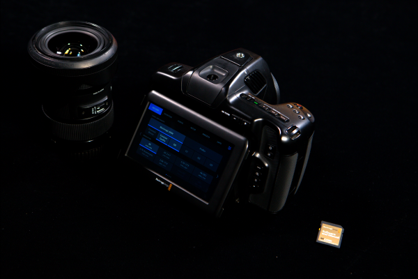 Máy quay Blackmagic Pocket 6K Pro