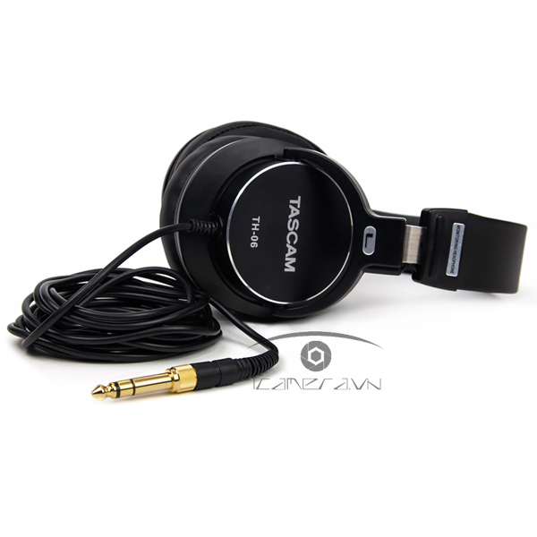 Tai nghe TASCAM TH-06