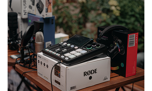 Chọn THANH làm NHÂN - Để Tiếng nói thành Thương hiệu cá nhân