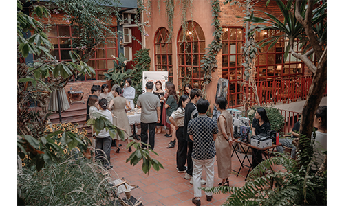 Chọn THANH làm NHÂN - Để Tiếng nói thành Thương hiệu cá nhân