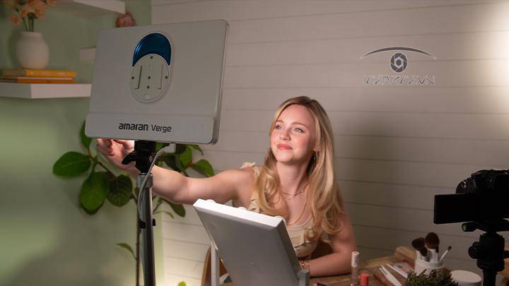 Bộ đèn Led amaran Verge và chân đỡ để bàn