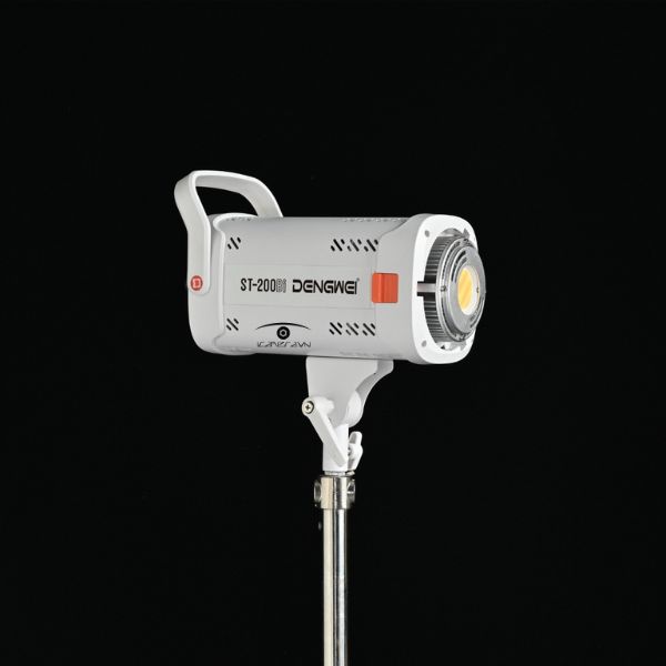 Đèn Led Dengwei ST200Bi Pro Video Light