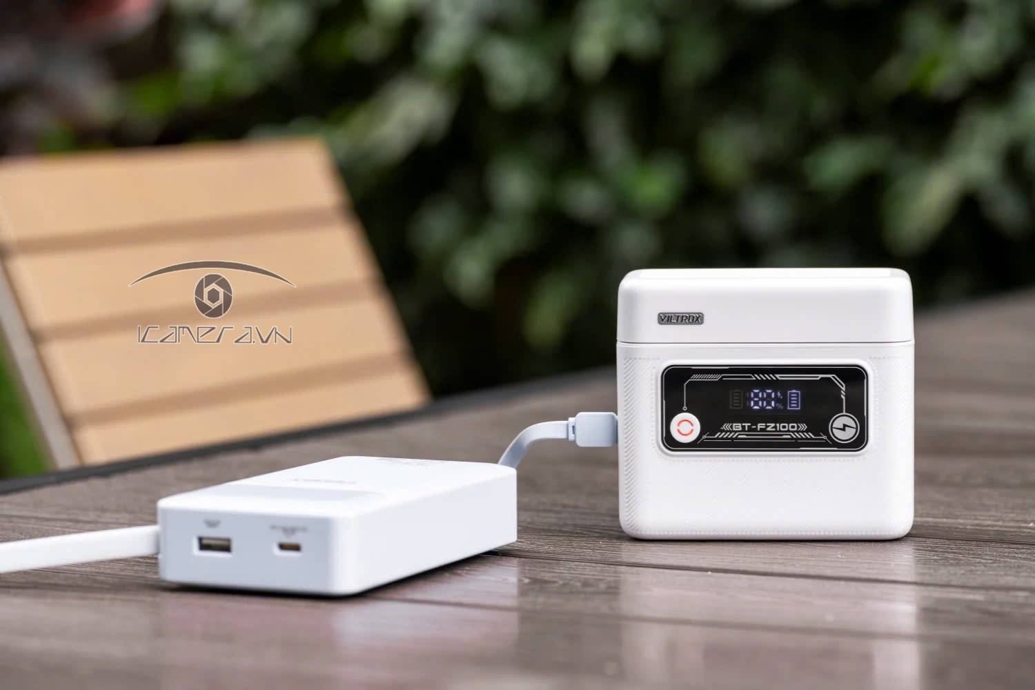 Hộp sạc Viltrox BT-W235 (tương thích pin NP-W235)