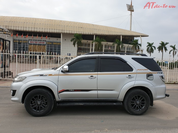 Xe Fortuner là mẫu xe SUV mạnh mẽ, thể thao và nam tính