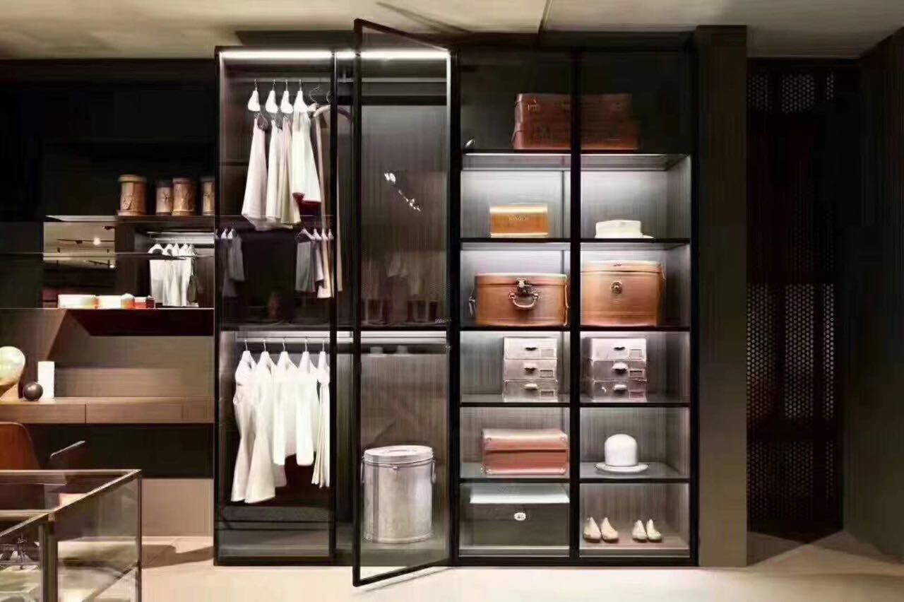 Tủ quần áo kính cường lực mẫu mã đẹp hiện đại