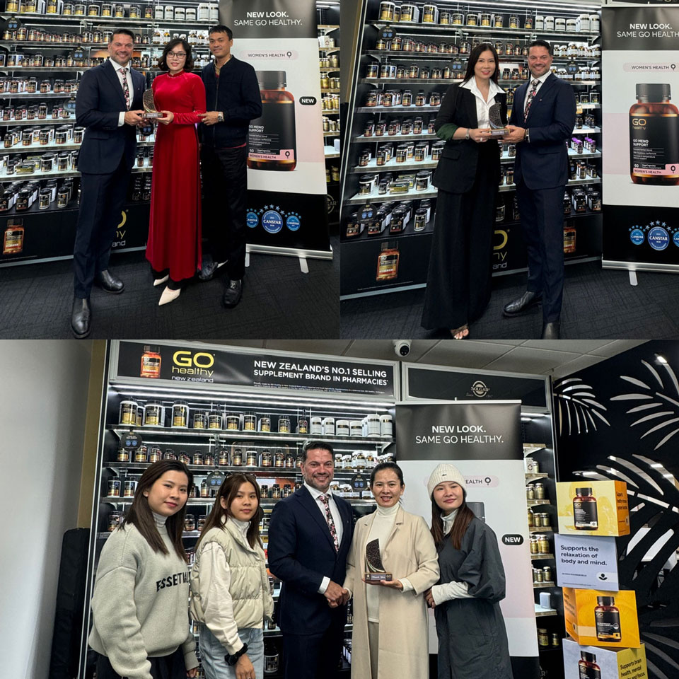 GO Healthy trao kỷ niệm chương cho Nhà thuốc Sức Khoẻ Vàng