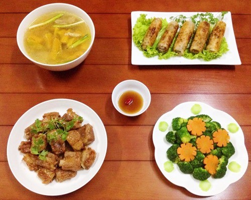 cach-chon-bat-dia-dep-cho-mam-com-toi-02