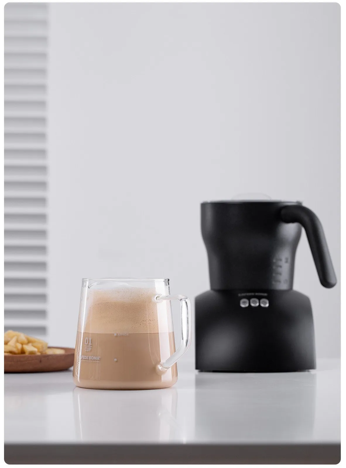 Máy đánh sữa nóng lạnh tự động 250ml Cafede Kona - ảnh 9