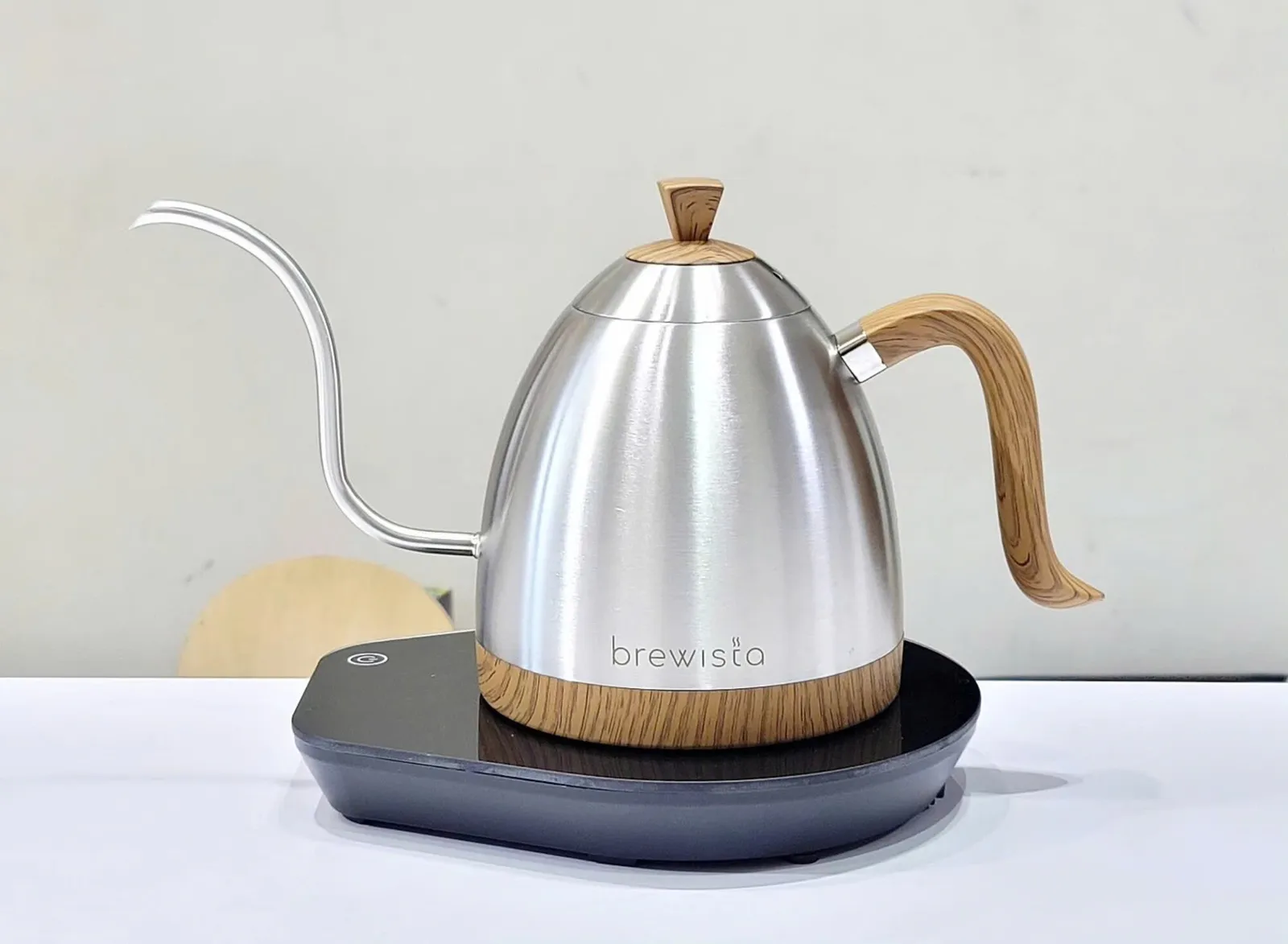 Ấm đun rót cà phê Brewista Artisan 600ml Gen 3 Pro 1500w - ảnh 32