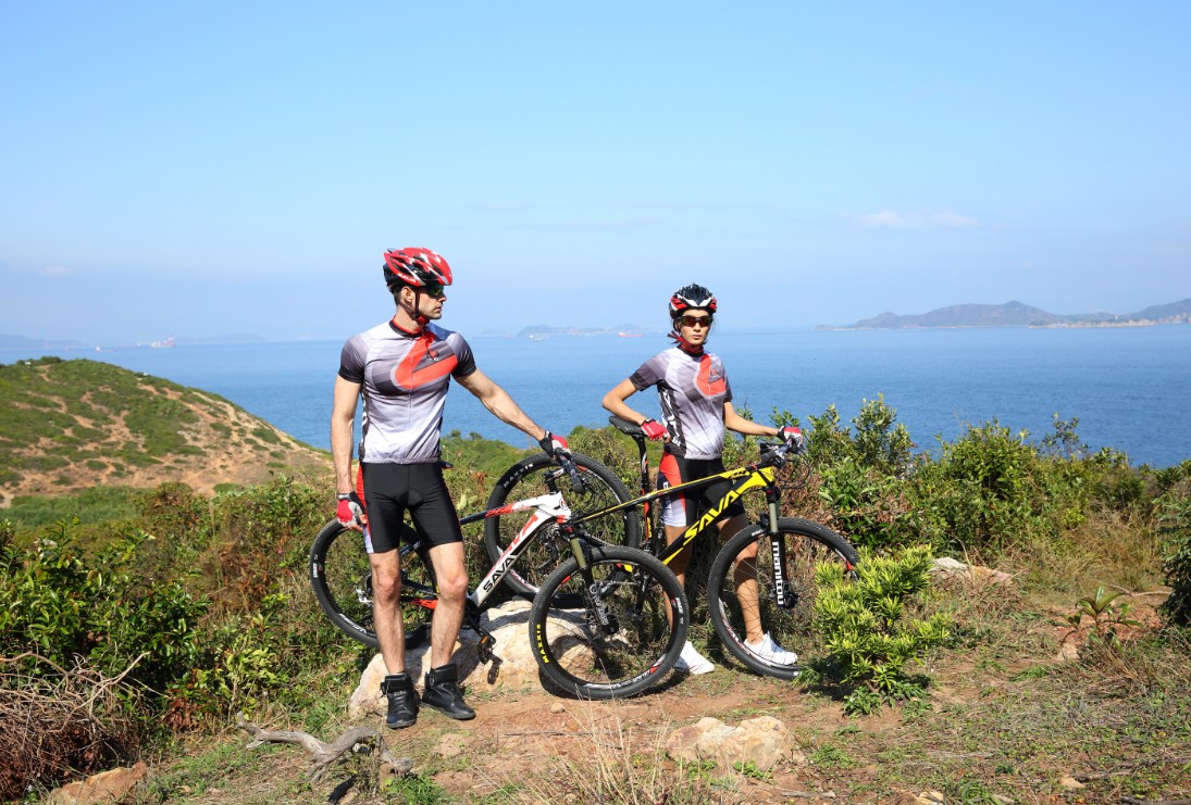 Xe đạp thể thao giá bao nhiêu?