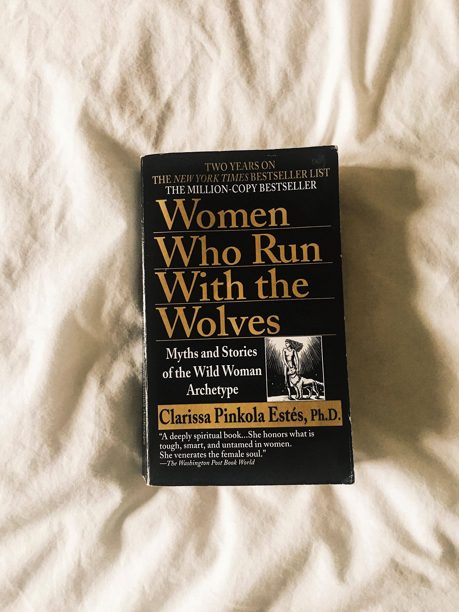 [Review] Women who Run With the Wolves by Clarissa Pinkola Estés Ph.D