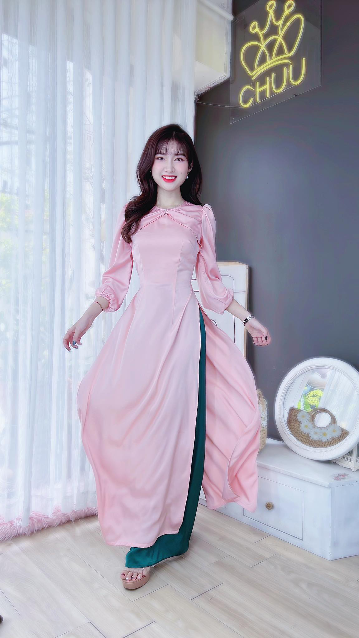 Áo dài cưới truyền thống