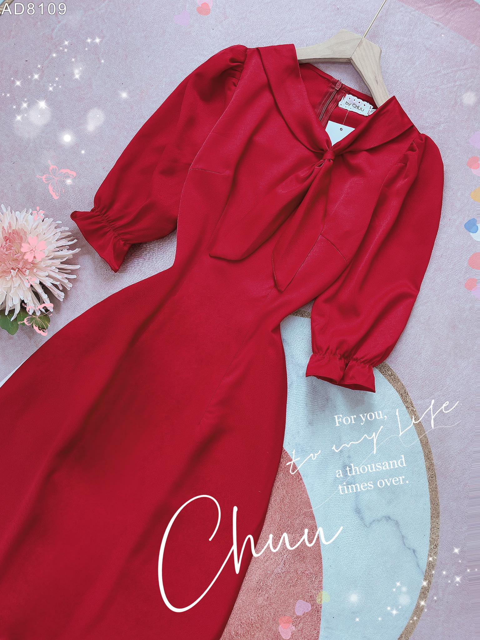 Áo dài đỏ tết