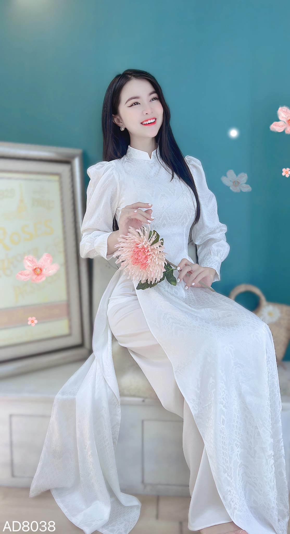 Áo dài tết màu trắng